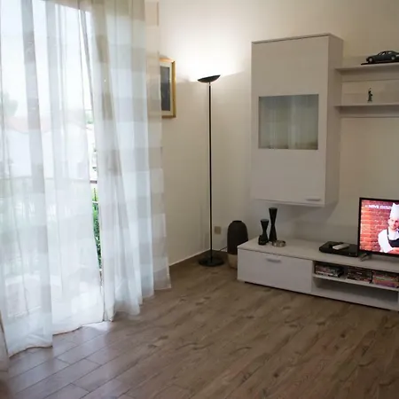 For Lägenhet Modena